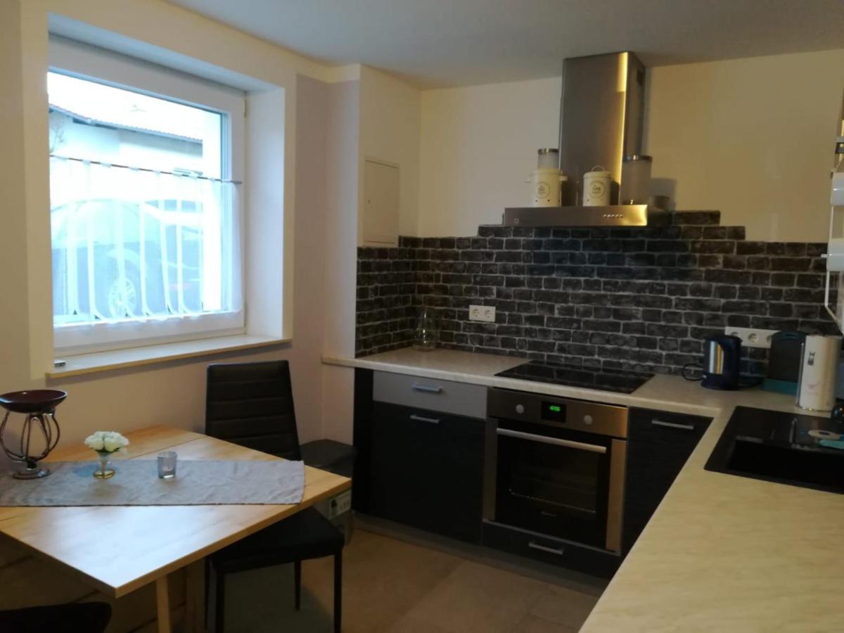 Taunusrast-Usi Apartment Usingen Luaran gambar