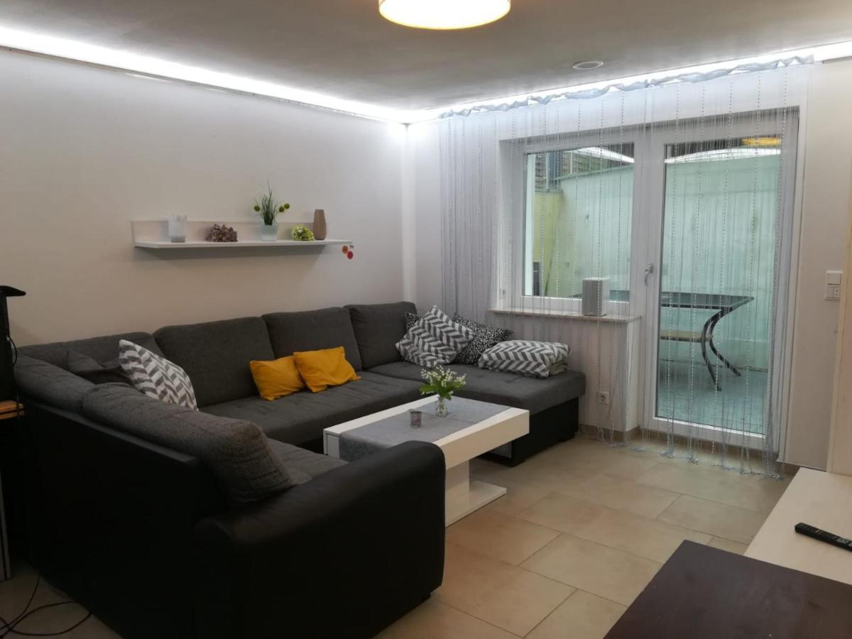 Taunusrast-Usi Apartment Usingen Luaran gambar