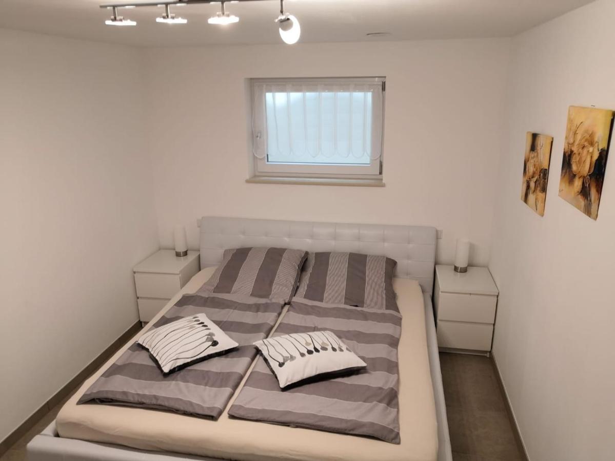 Taunusrast-Usi Apartment Usingen Luaran gambar