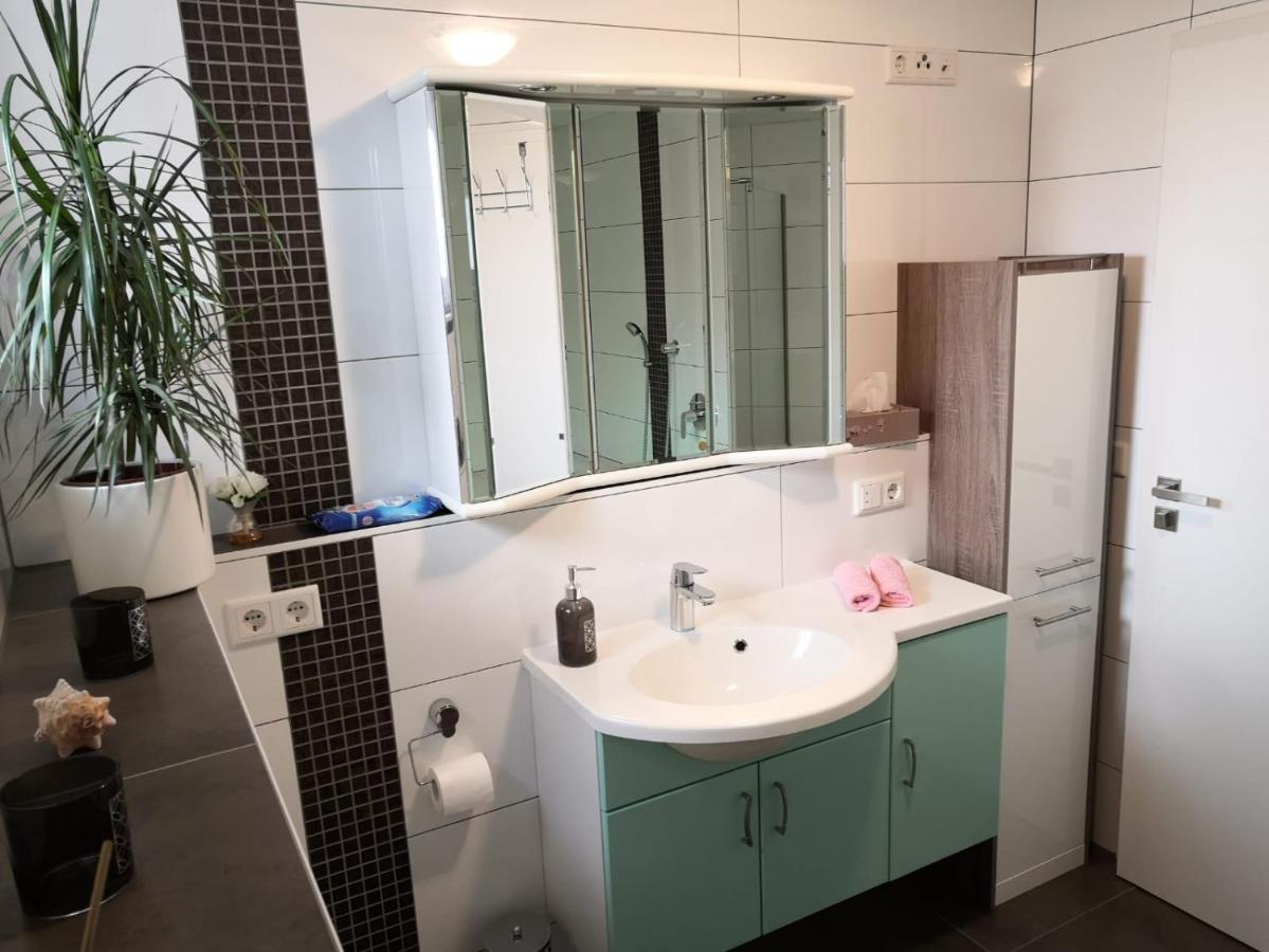 Taunusrast-Usi Apartment Usingen Luaran gambar
